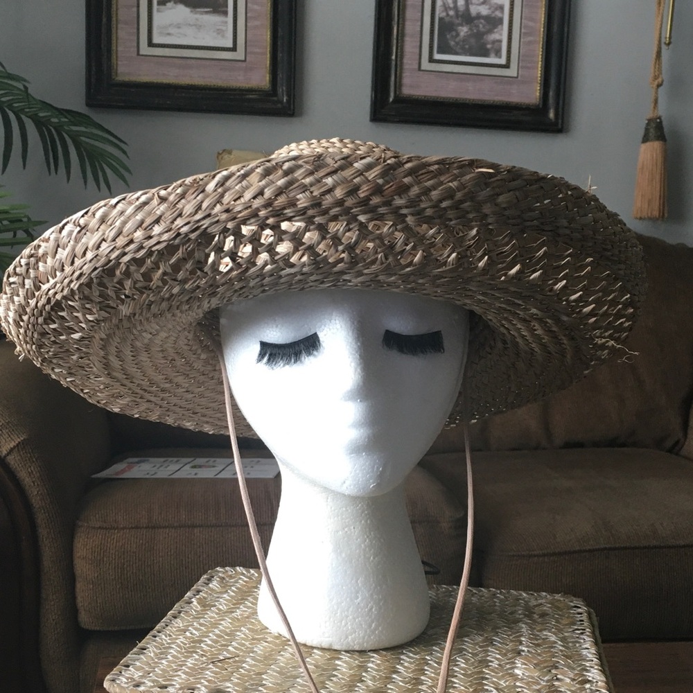 Lack of Color Wide Brim Straw Sun Hat with Chin Strap - Natural